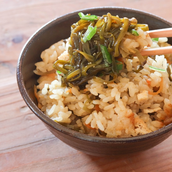 めかぶの炊き込みご飯