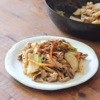 もずくキムチが味の決め手！簡単豚キムチ