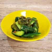 うすあさめかぶときゅうりのピリ辛ナムル