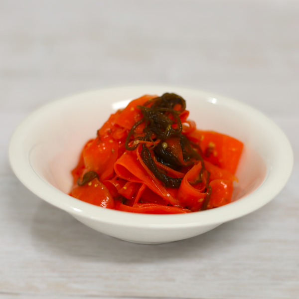 味付もずく三杯酢のキャロットラペ