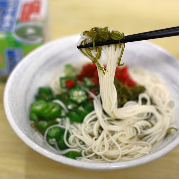 うすあさめかぶと梅の素麺