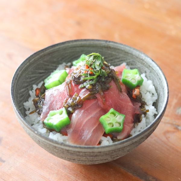 寒流のりねばの鉄火丼